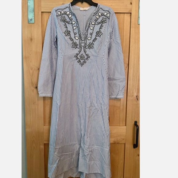SOLD TORY BURCH ADELE EMBELLISHED CAFTAN DRESS – SIZE SMALL - Picture 3 of 9